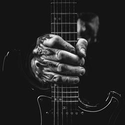 Orthius Guitars