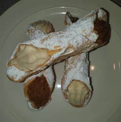 Gino's Italian Cannoli & Crostoli