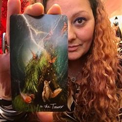 Light Weaver Oracle