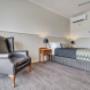 Executive queen room