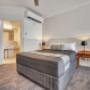 Executive Kitchenette - 1 Queen