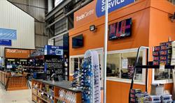 Globe Mitre 10 Broken Hill