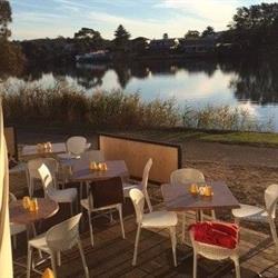 H2O Cafe Restaurant