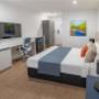 Deluxe Room - 1 King Bed