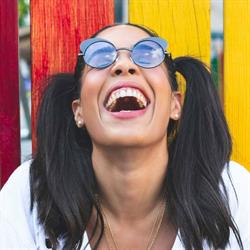 Cosmetic Dental Point