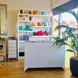 Head Rush Hairdressing
