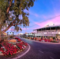 Tattersalls Hotel